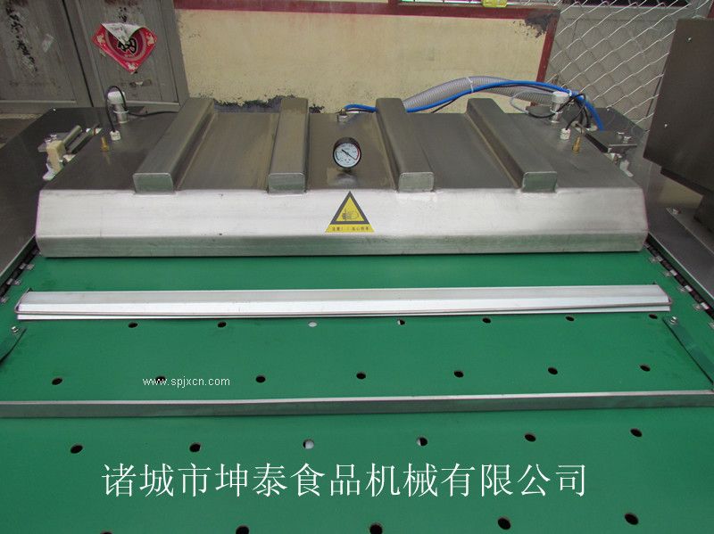 中國臺(tái)灣小烤腸真**裝機(jī)玉米腸真空